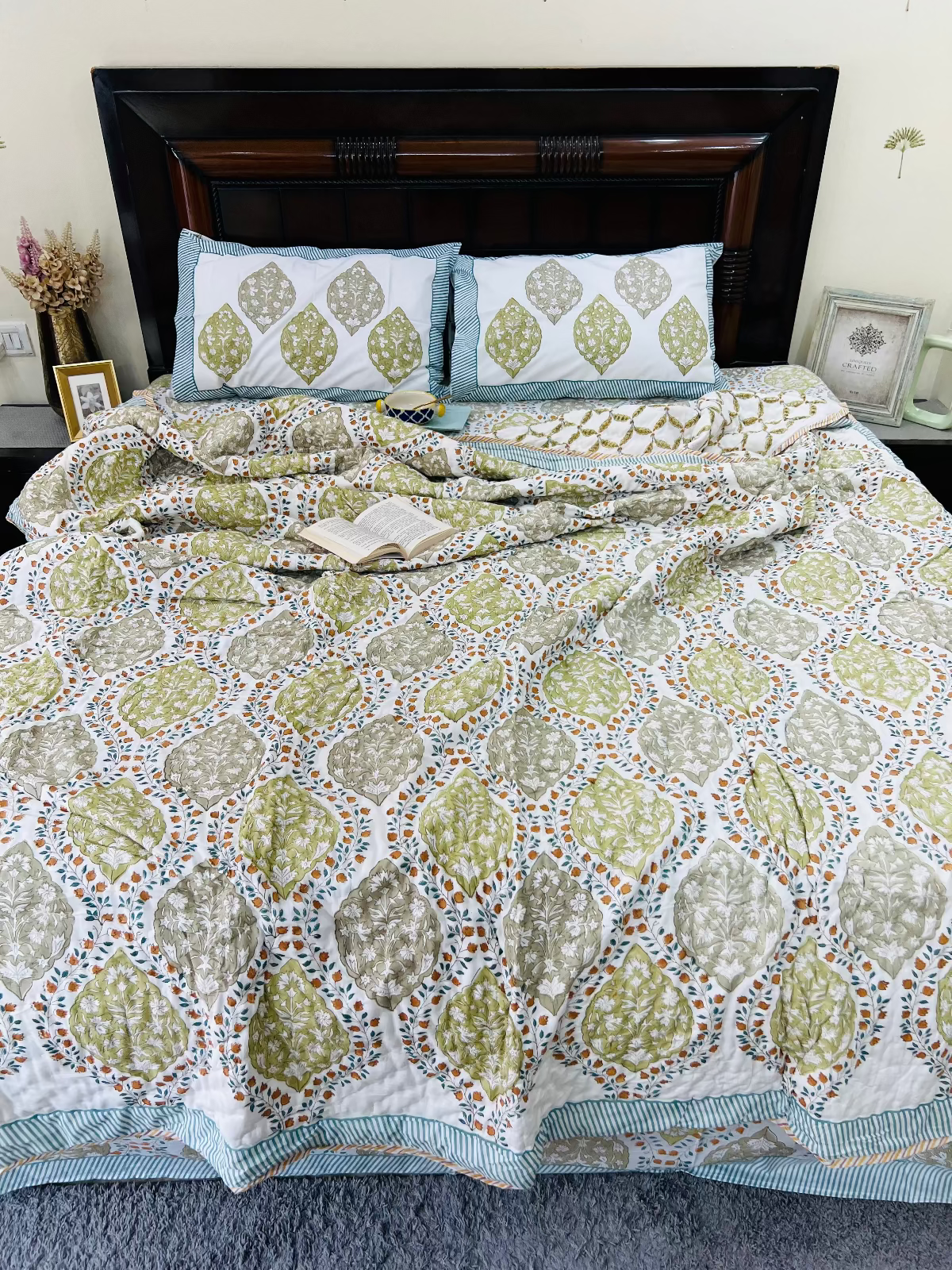 Raag Riti Muslin Cotton Quilt
