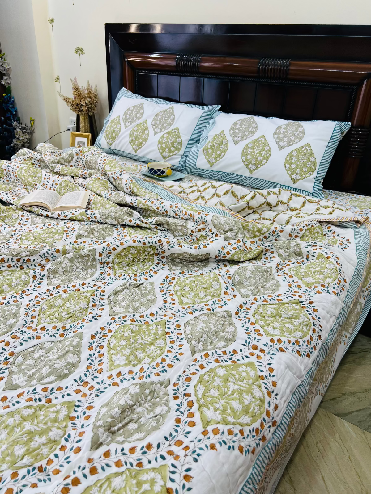 Raag Riti Muslin Cotton Quilt