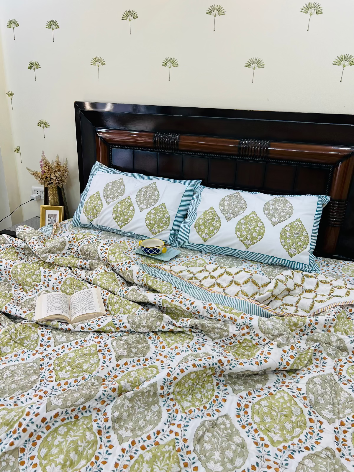 Raag Riti Muslin Cotton Quilt