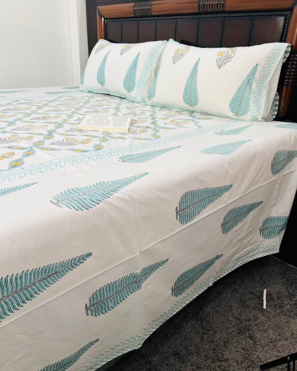 Akash Veena Cotton Bedsheet Set