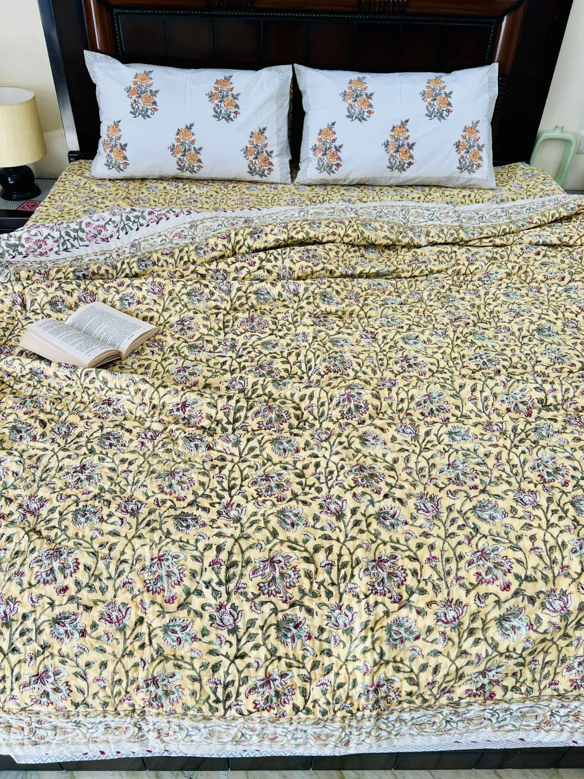 elegant handblock bedding set