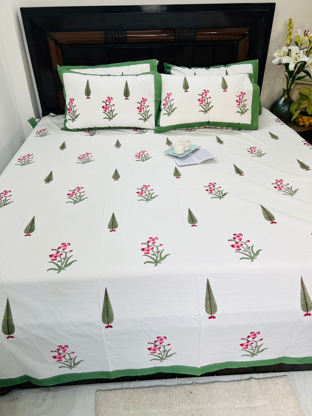 Green Garden Cotton Bedsheet Set